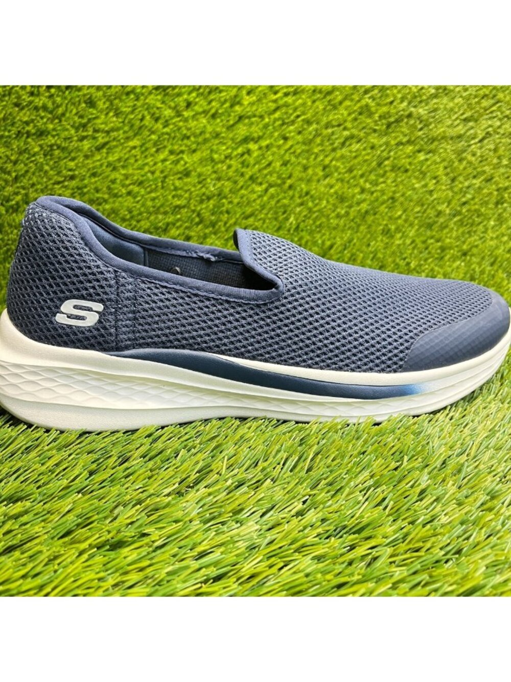 Skechers Summer Mesh Mens Size 11 Navy Blue White Running Walking Slip-On Shoes